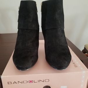 Bandolino Sz 9 Black/Black Suede bootie
